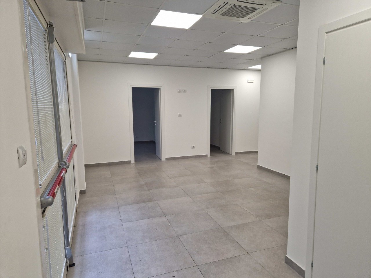 dettagli - Office Via Oristano 299, Perugia - photo 2