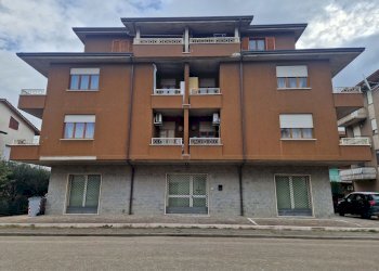 facciata - Ufficio Via Oristano 299, Perugia - foto 15