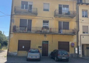 facciata - Quadrilocale Viale della Resistenza 30, Panicale - foto 15
