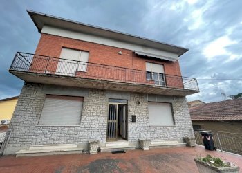 facciata - Casa indipendente Via della Resistenza 164, Panicale - foto 6