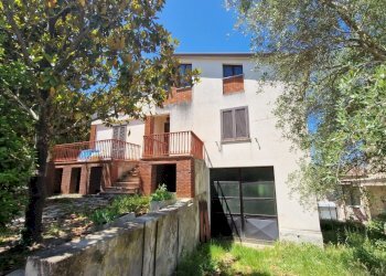 facciata - Villa Via Francesco Briganti 21, Deruta - photo 2