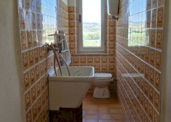 bagno - Villa Via Francesco Briganti 21, Deruta - photo 13