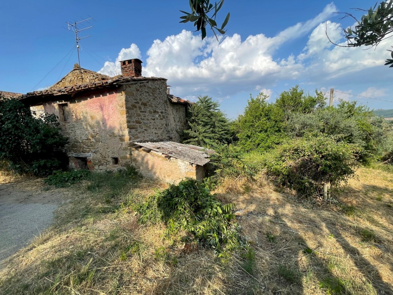 facciata - Casale Strada Torontola Cerrone 10, Perugia - foto 1