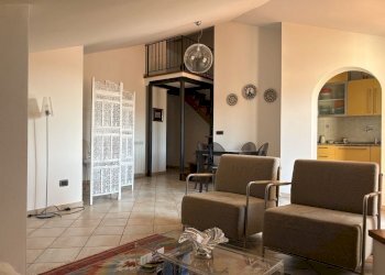 zona giorno - Attico Via della Vittoria 23, Passignano sul Trasimeno - foto 3