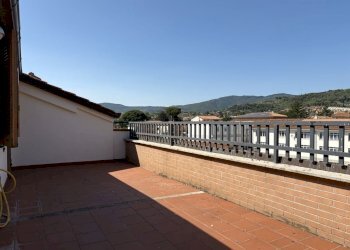 terrazza - Attico Via della Vittoria 23, Passignano sul Trasimeno - foto 12