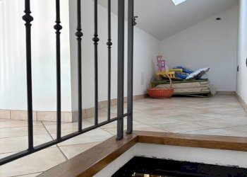 scale - Attico Via della Vittoria 23, Passignano sul Trasimeno - foto 17