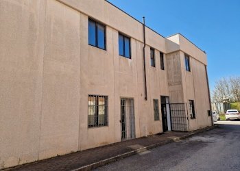 facciata - Capannone Via Angelo Morettini 27, Perugia - foto 26