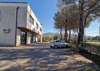 facciata - Ufficio Via Angelo Morettini 27, Perugia - foto 17