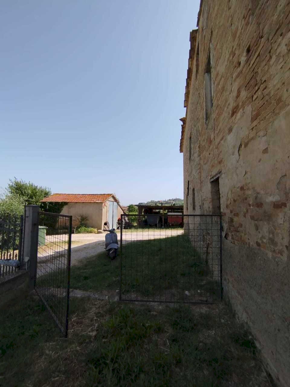 dettagli - Casa indipendente Via Cupa 98, Perugia - foto 3