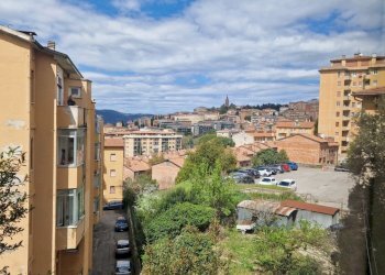 viste - Quadrilocale VIA DEI FILOSOFI 53, Perugia - foto 1