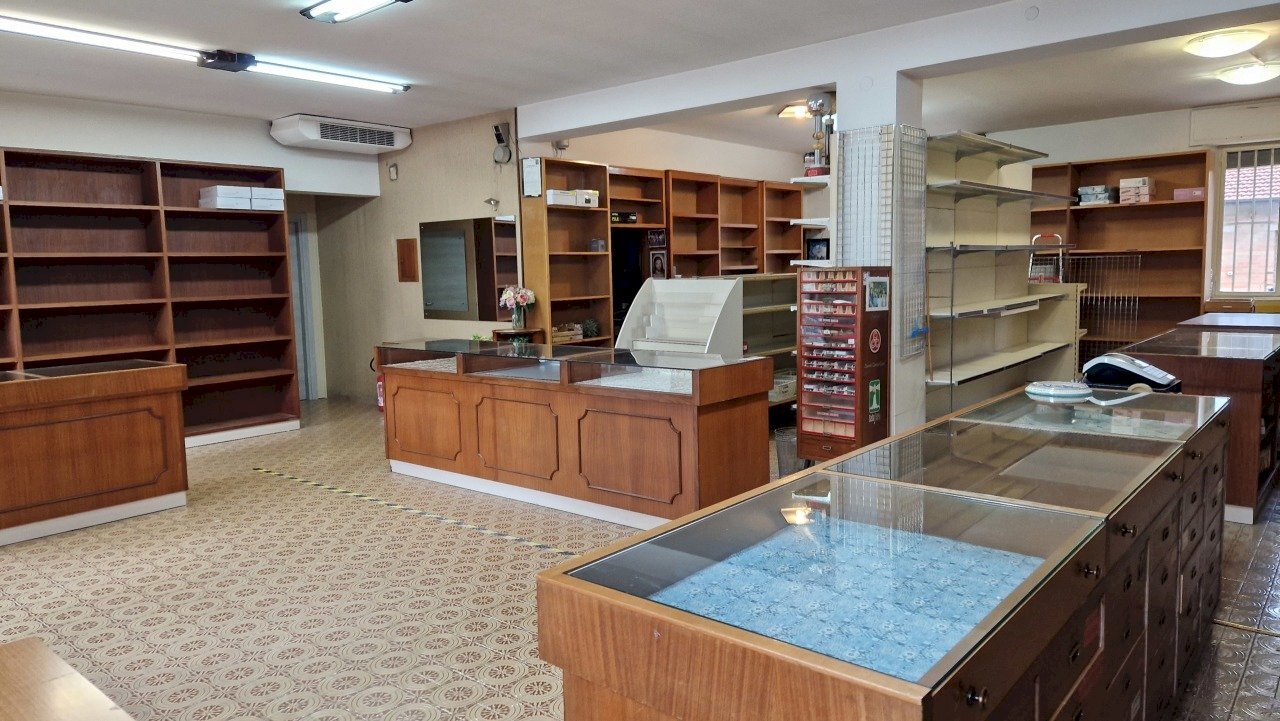 dettagli - Commercial Premises via I Maggio 6F, Perugia - photo 3