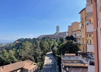 viste - Appartamento Via XIV Settembre 69, Perugia - foto 6