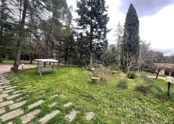 giardino privato - Casa semi indipendente Strada Cappuccinelli 26, Perugia - foto 6