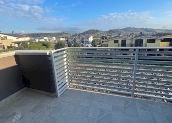 LA FOTO SI RIFERISCE A SOLUZIONE GIA\' VENDUTA. - Casa indipendente Via delle Serre 4, Perugia - foto 10