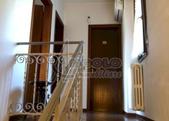 piano primo - Casa indipendente Stienta - foto 11