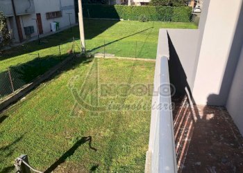 esterno condominiale - Appartamento Stienta - foto 10