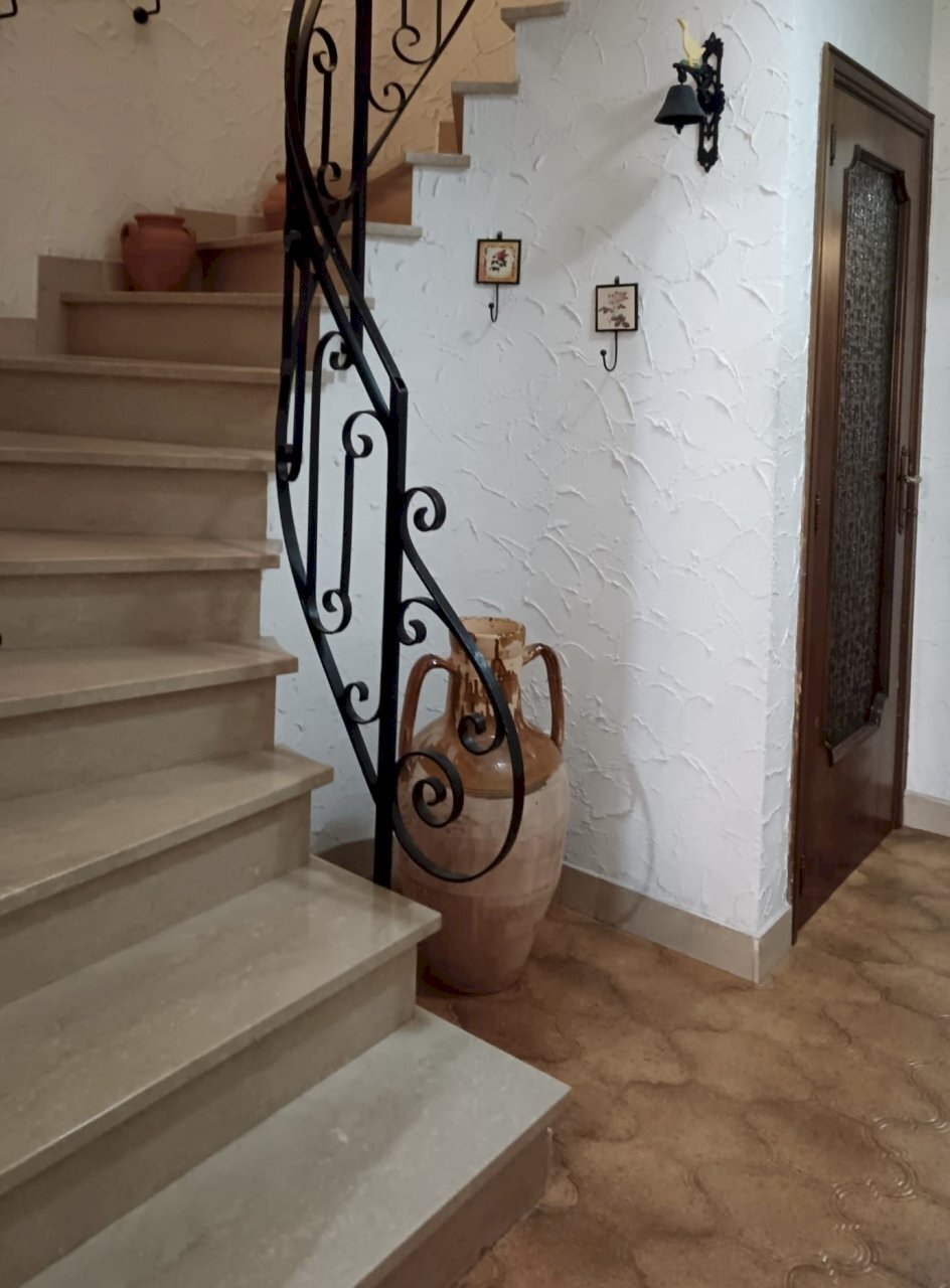08a77867-3c51-48ec-a319-d66bfd31561e.jpg - Casa indipendente Piazza Leopardi 4, Belvedere Ostrense - foto 1