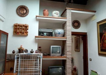 PHOTO-2025-02-06-19-06-06.jpg - Casa indipendente Piazza Leopardi 4, Belvedere Ostrense - foto 12