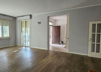 20250124_114559.jpg - Independent house Via Gioacchino Rossini 16, Jesi - photo 6