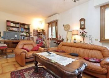 12.jpg - Appartamento Via Giuseppe Garibaldi 43, Rignano sull'Arno - foto 12