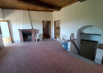 1pinzano.jpg - Casa Colonica Rufina - foto 1