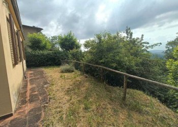 33falgano.jpg - Rustico Rufina - foto 23