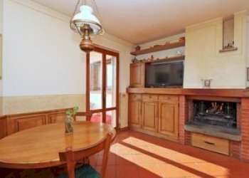 10.jpg - Villa Via Lo Stradone, Pelago - photo 11