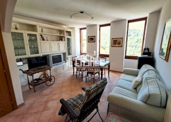 2tosi.jpg - Appartamento Via IV Novembrevia, Reggello - foto 2