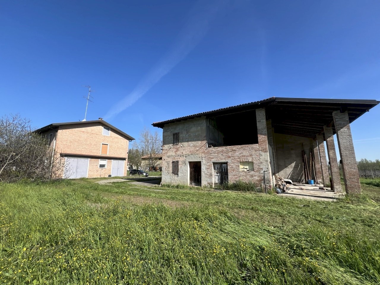 1.jpg - Porzione di casa Viale M. di Canossa, Valsamoggia - foto 1