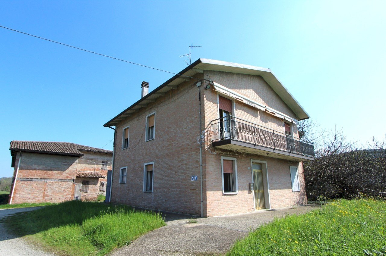 IMG_6279.jpg - Porzione di casa Viale M. di Canossa, Valsamoggia - foto 2