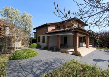 IMG_3498.jpg - Villa Via Augusto Ferrari, Valsamoggia - foto 1