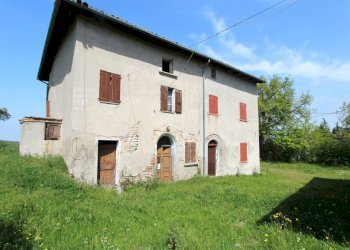 IMG_3627.jpg - Rustico via Castello, Valsamoggia - foto 2