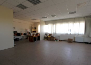 IMG_6812.jpg - Capannone Via Lunga, Valsamoggia - foto 27