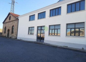 facciata davanti fabbricato uffici - Locale Commerciale Via delle Cateratte 111, Livorno - foto 19