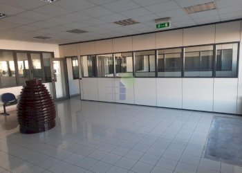 ingresso agli uffici - Locale Commerciale Via delle Cateratte 111, Livorno - foto 23