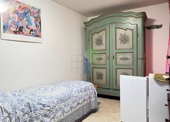 Camera in taverna - Villa a Schiera Via del Pino  33, Livorno - foto 23