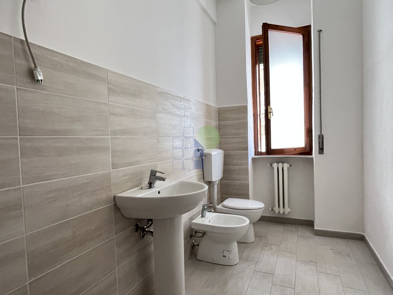 Bagno - Ufficio Via Monte Grappa 15, Livorno - foto 2