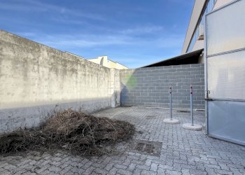 corte sul retro - Shed Via Pera 33, Livorno - photo 13