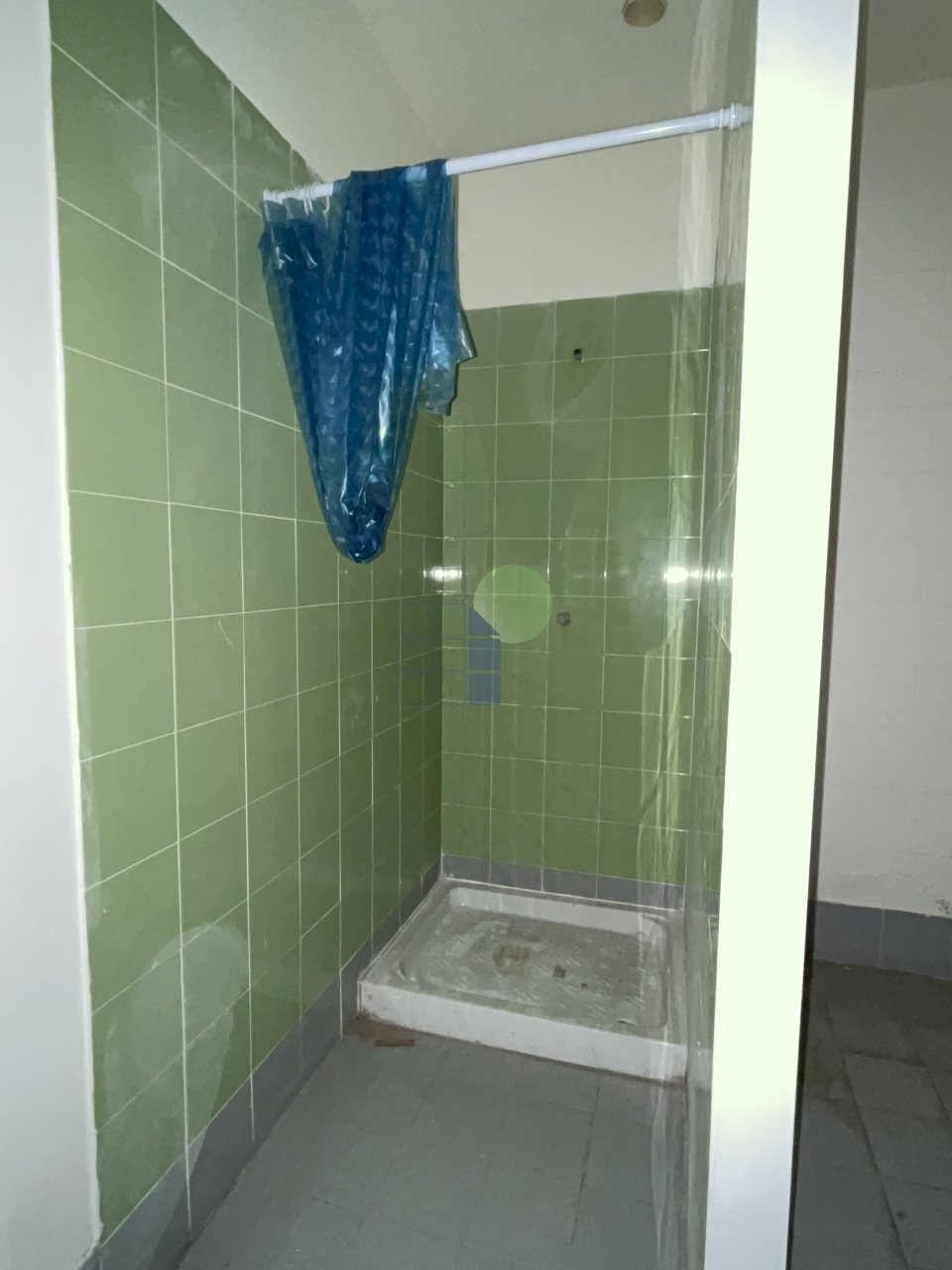 Servizi - Locale Commerciale Via Cimarosa  111, Livorno - foto 1