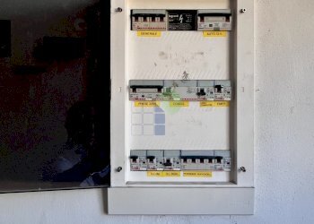 quadro elettrico - Locale Commerciale Via Grotta delle Fate 89, Livorno - foto 18