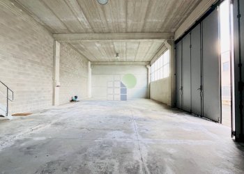 capannone - Commercial Premises Via Dell'Artigianato 43, Livorno - photo 1