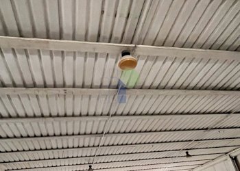 interno capannone - Commercial Premises Via per Rosignano 11, Rosignano Marittimo - photo 26