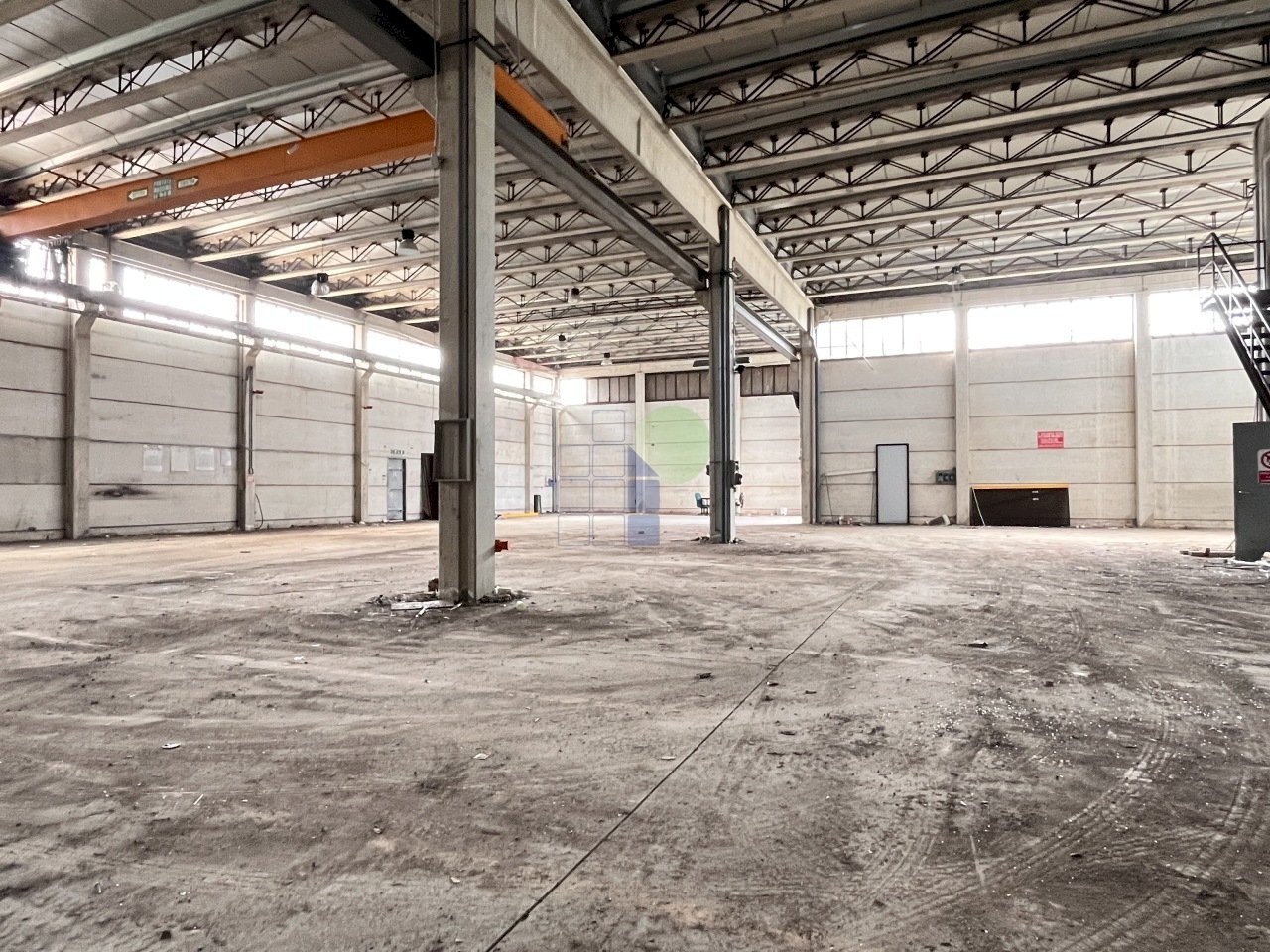 interno capannone - Commercial Premises Via dell'Artigianato 82, Livorno - photo 1