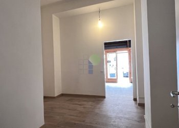 magazzino - Commercial Premises Via Buontalenti  80, Livorno - photo 7