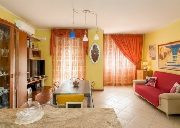 3c1e0c3e-9a62-40f7-8bda-8c47239c3ae9.png - Quadrilocale Via Monte Nero 1, Arona - foto 1