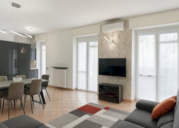 fa75fddd-453d-4138-8c42-806d53a8fce6.png - Quadrilocale Via Torino  11, Arona - foto 1