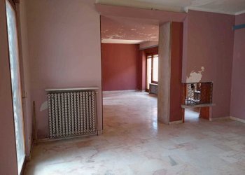 WhatsApp Image 2025-07-18 at 11.49.35 (2).jpeg - Rustico Via Dante 99, Gozzano - foto 1