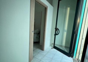 WhatsApp Image 2025-02-28 at 17.25.14 (1).jpeg - Ufficio Via di Santo Stefano in Pane, Firenze - foto 9