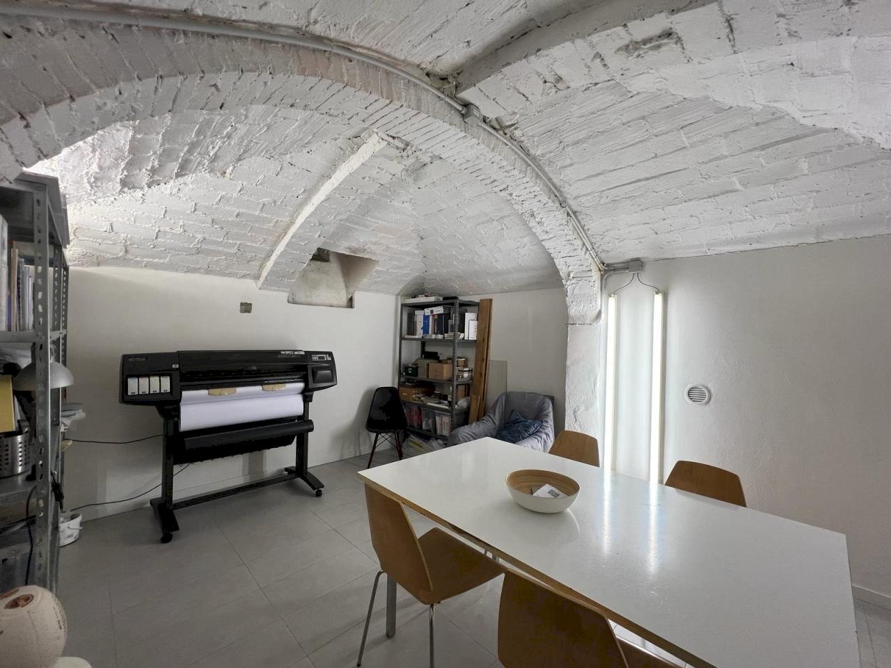 WhatsApp Image 2024-05-03 at 18.03.57 (7).jpeg - Locale Commerciale Via del Ghirlandaio 1/C R, Firenze - foto 3