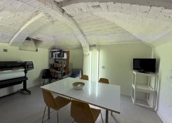 WhatsApp Image 2024-05-03 at 18.03.57 (6).jpeg - Locale Commerciale Via del Ghirlandaio 1/C R, Firenze - foto 2